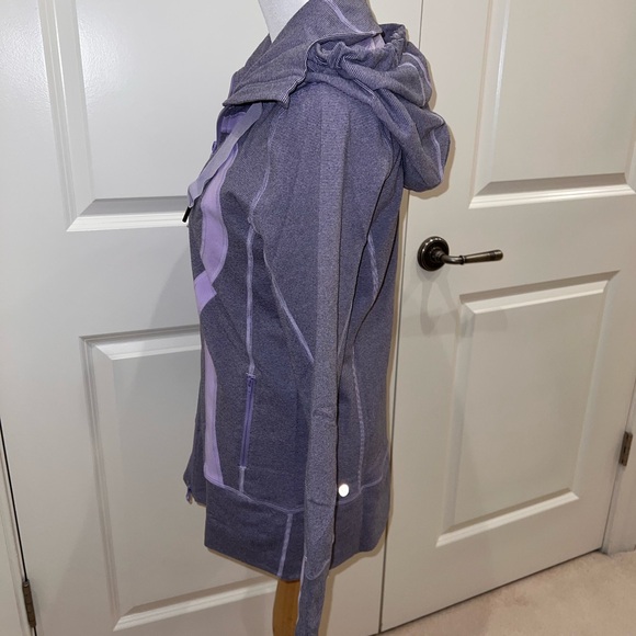 VGUC Lululemon Stride Jacket Lilac Heathered Wee Stripe Track Running Jacket - Picture 4 of 8